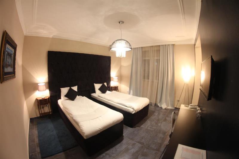 Hotel Kosta'S Podgorica Ngoại thất bức ảnh